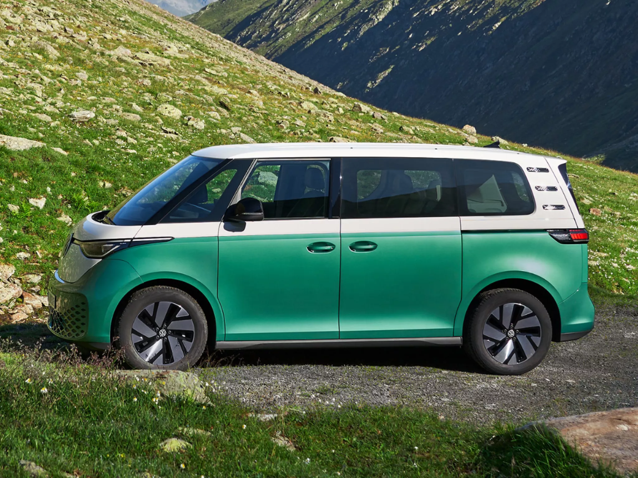 ib000365pic-vw-id-buzz-lacquer-5x3 ID.Buzz Landscape